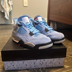 Jordan Air Jordan 4 Retro GS University Blue